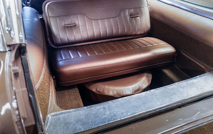 Интерьер Dodge Polara Station Wagon 1960 года  (фото 41 из 53)